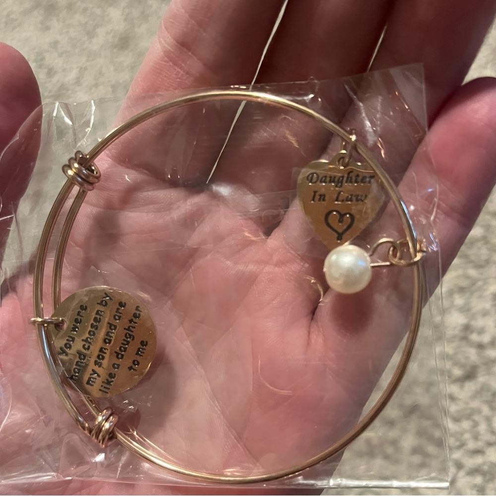 Daughter in law bracelet